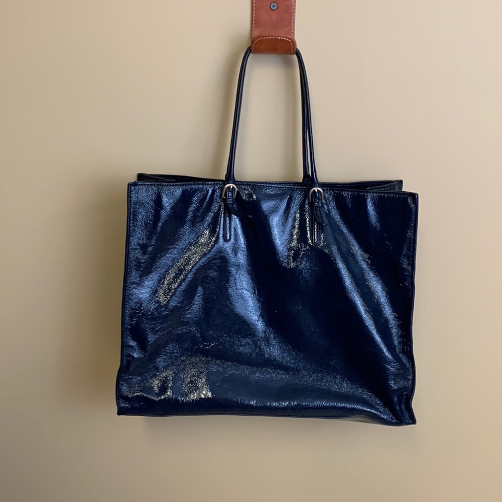 TALBOTS BLUE LEATHER TOTE